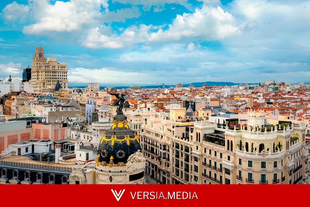 La compraventa de vivienda cae un 3,2% en abril y encadena ya cuatro meses de descensos — Real Estate | Versia.media